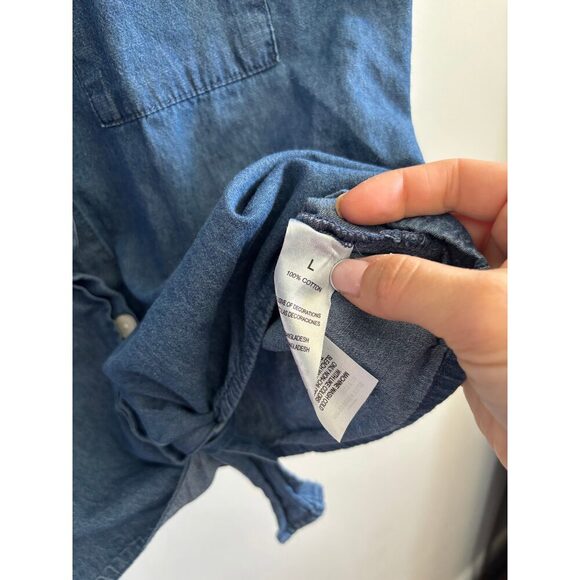 Bebe Button Down Top | Large - Picture 3 of 4